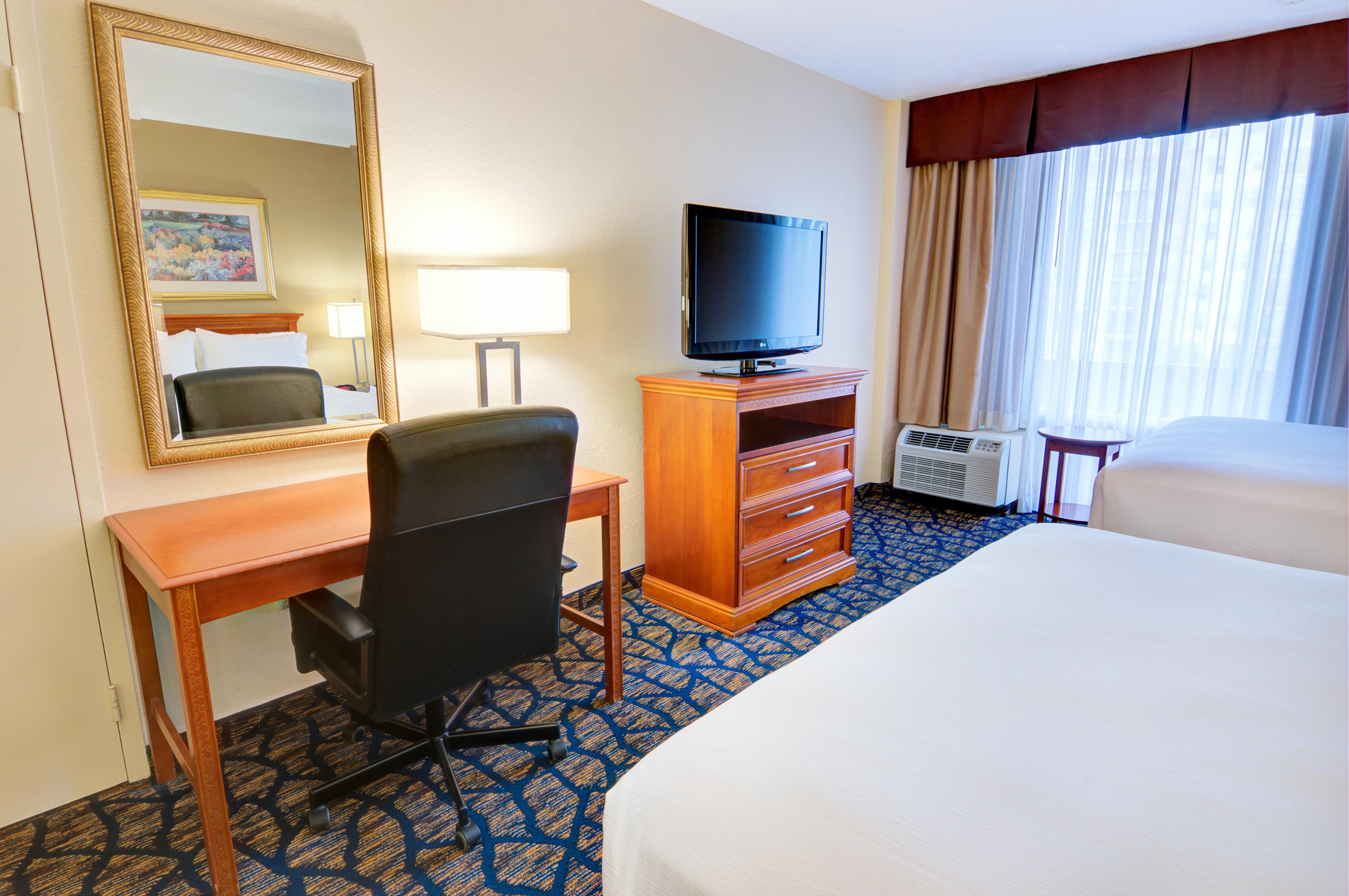 Holiday Inn Gainesville-University Center By Ihg Exterior foto