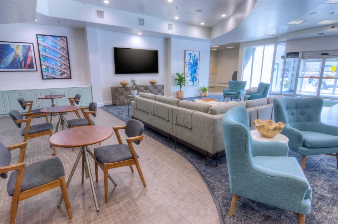 Holiday Inn Gainesville-University Center By Ihg Exterior foto