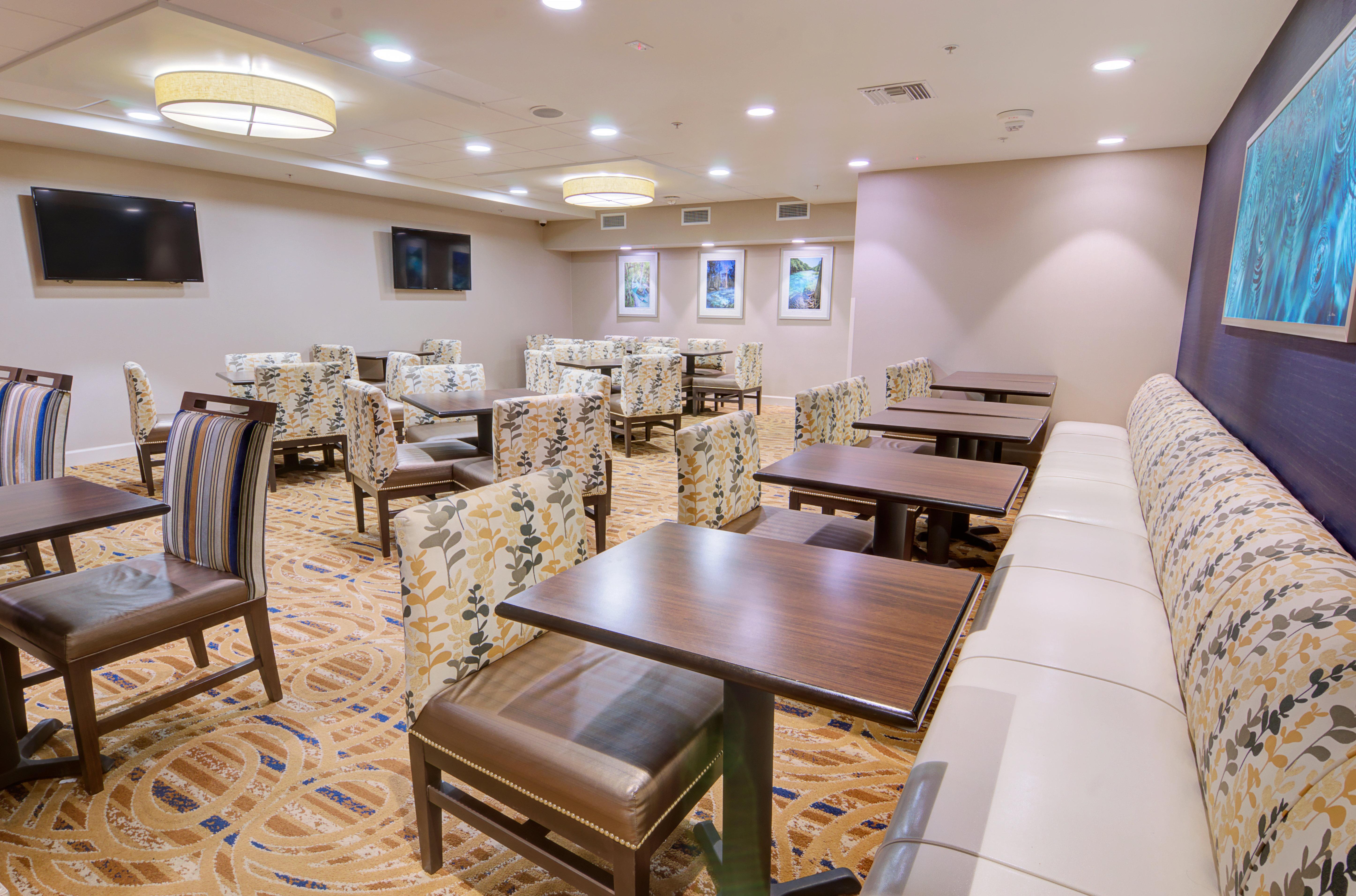 Holiday Inn Gainesville-University Center By Ihg Exterior foto